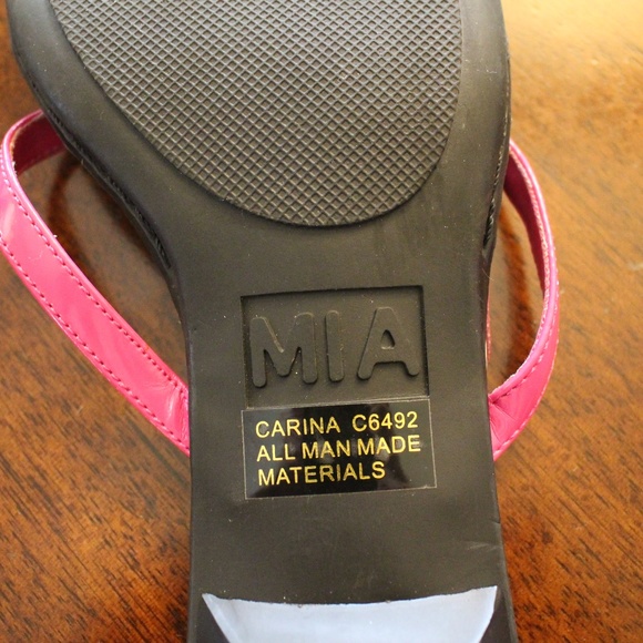 Mia Flower Heels - Picture 2 of 8